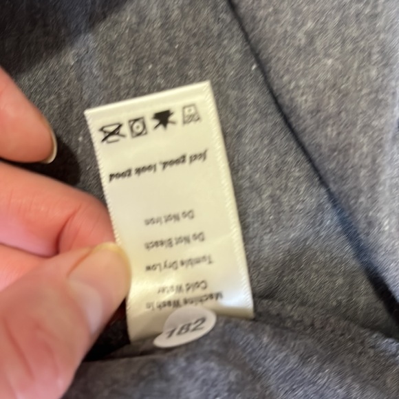 Richer Poorer classic t-shirt - Picture 7 of 8